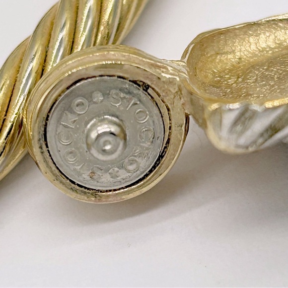 Stocko Vintage Twisted Rope Black Pendant Snap Clasp Necklace - Picture 3 of 5